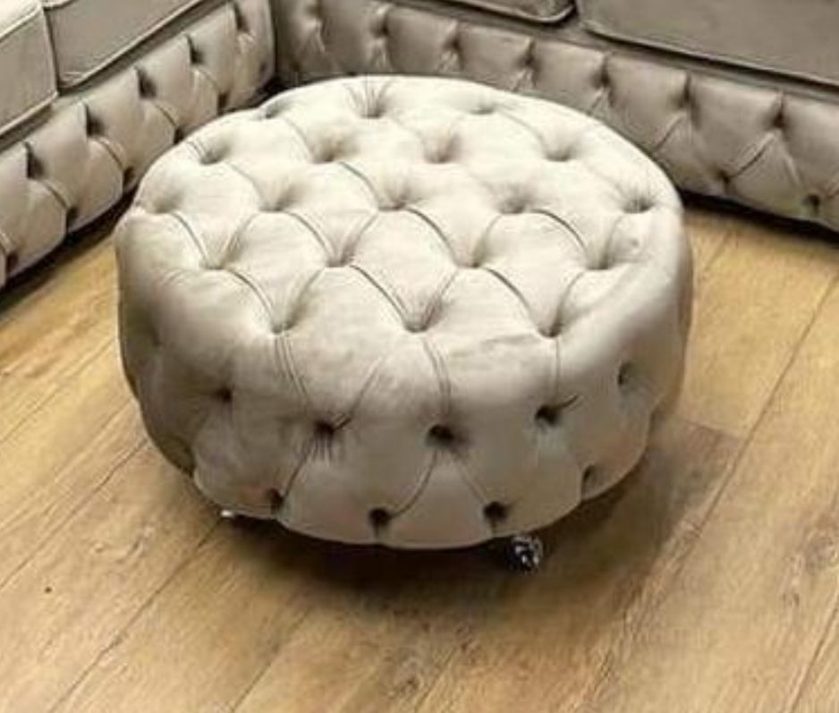 Celio Footstool